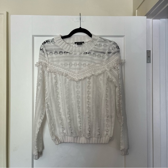 Lovely Trouve Sea New York Style Crochet Fringe top - Picture 5 of 8